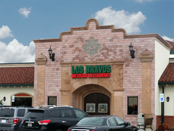 Los Bravos Mexican Restaurant to spice up your life
