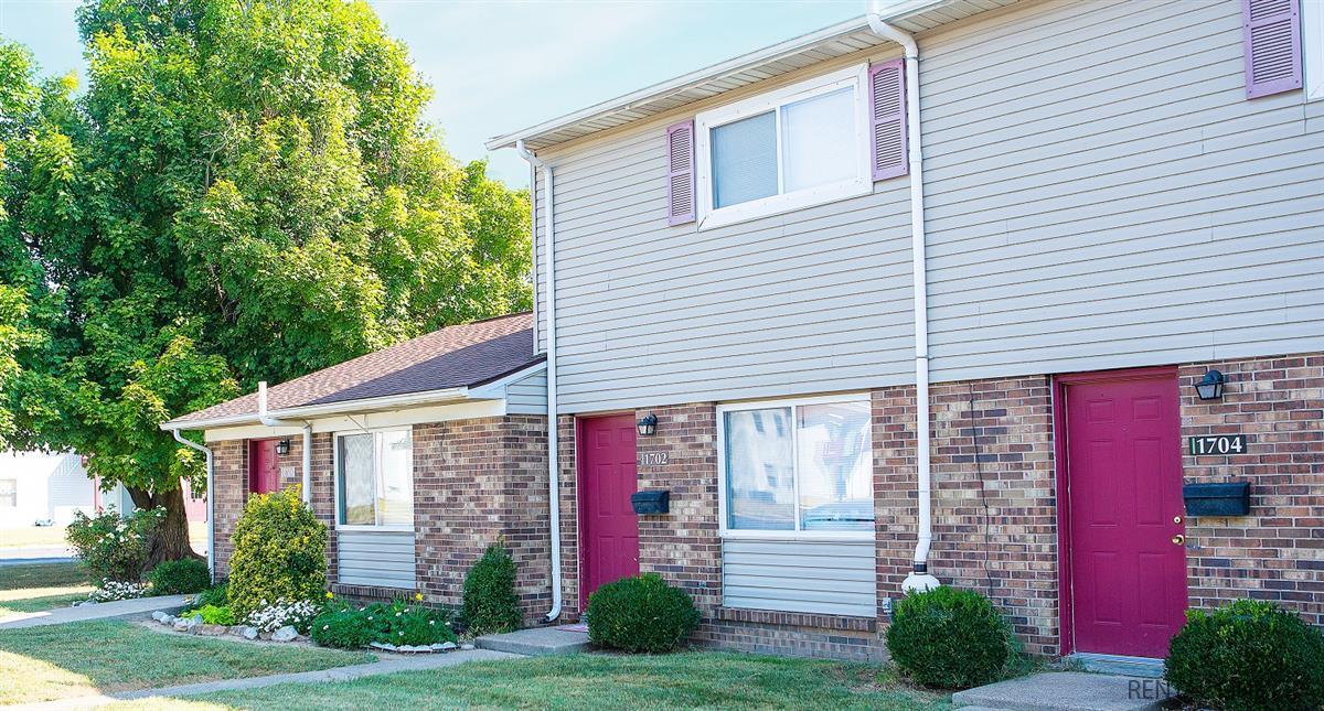 Grand Oak Community Apartment in Evansville, IN