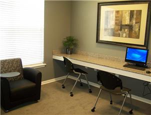 Oak Grove Crossing Luxury Apartment Homes